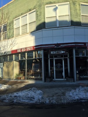 red & white wines by null