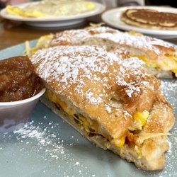 Wally's Cafe