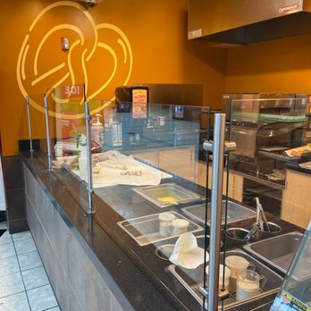 Mrs. Fields Pembroke Lakes Mall - TERRIBLE SERVICE - Bakeries Near Me - Pembroke Pines, Florida Mrs. Fields Pembroke Lakes Mall - TERRIBLE SERVICE - Bakeries Near Me - Pembroke Pines, Florida