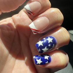 Garden Nails - 4th of July nails
