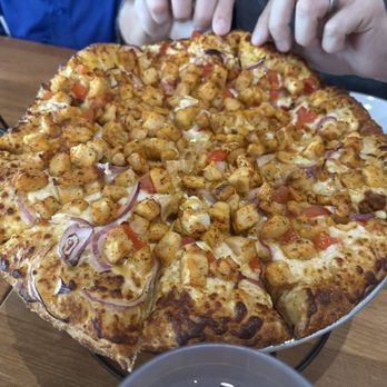 Curry Pizza House Cypress - Butter Chicken pizza - Chicken Wings Near Me - Cypress, California