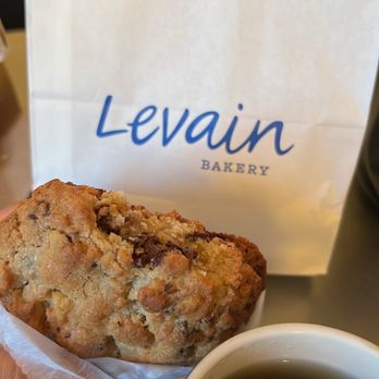 Levain Bakery - NoHo, NYC - Bakeries Near Me - New York, New York Levain Bakery - NoHo, NYC - Bakeries Near Me - New York, New York