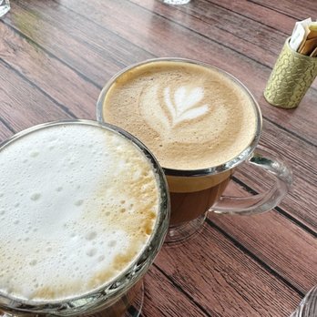 Cody's La Jolla - Breakfast & Brunch Near Me - La Jolla, California