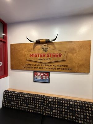 Mister Steer - Dejeuner - Burgers Poutine Steak - Dessert - Delivery/Livraison by null