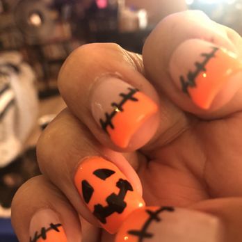 Vip Nails - Halloween pumpkins - Nail Salons Near Me - Las Vegas, Nevada