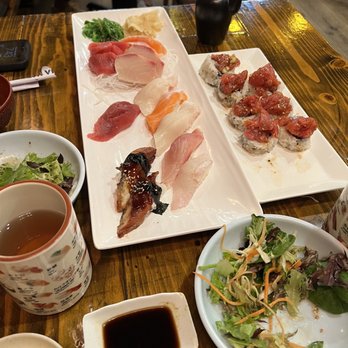 Sushi Ye - Combo, Spicy Tuna Roll - Sushi Bars Near Me - Los Angeles, California Sushi Ye - Combo, Spicy Tuna Roll - Sushi Bars Near Me - Los Angeles, California