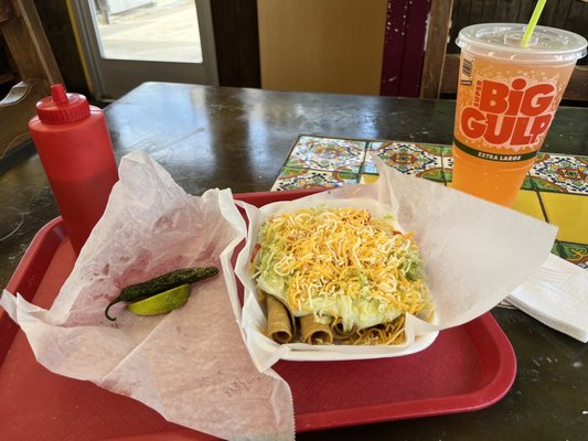 El Puerto Taco Shop by null