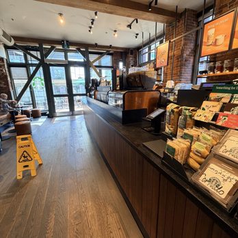 Starbucks - Coffee & Tea Near Me - Vancouver, British Columbia Starbucks - Coffee & Tea Near Me - Vancouver, British Columbia