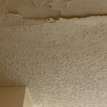 Sylvania Inn - Whole in ceiling - Hotels Near Me - Sylvania, Georgia Sylvania Inn - Whole in ceiling - Hotels Near Me - Sylvania, Georgia