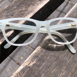 clearly glasses canada