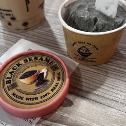 Black sesame ice cream Black sesame ice cream