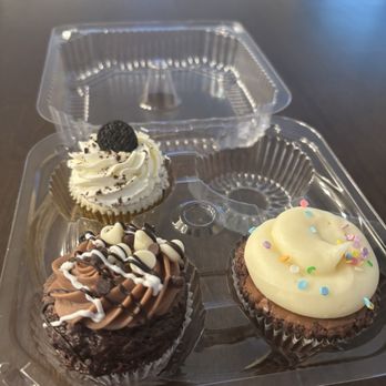 Nadia Cakes - Bakeries Near Me - Palmdale, California Nadia Cakes - Bakeries Near Me - Palmdale, California
