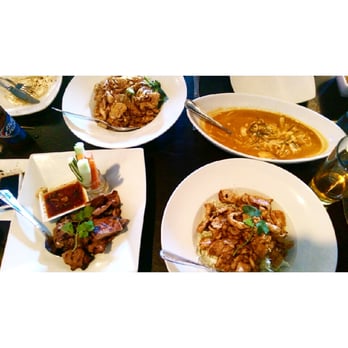Thai Talay - Pad See Ewe (sp?), BBQ Pork, Panang Chicken Curry, and Heavenly Garlic Chicken... Yummy x4 - Thai Near Me - Westchester, California Thai Talay - Pad See Ewe (sp?), BBQ Pork, Panang Chicken Curry, and Heavenly Garlic Chicken... Yummy x4 - Thai Near Me - Westchester, California
