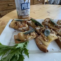 The Tasty Plate - GF crostini