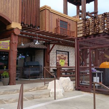 Bubba's SmokeHouse & Spirits - Main entrance catches the attention - Barbeque Near Me - Paso Robles, California