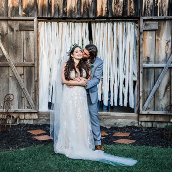 The Promise Gardens of the Adirondacks - Burlap and Beams: Kalz Photography - Venues & Event Spaces Near Me - Athol, New York The Promise Gardens of the Adirondacks - Burlap and Beams: Kalz Photography - Venues & Event Spaces Near Me - Athol, New York