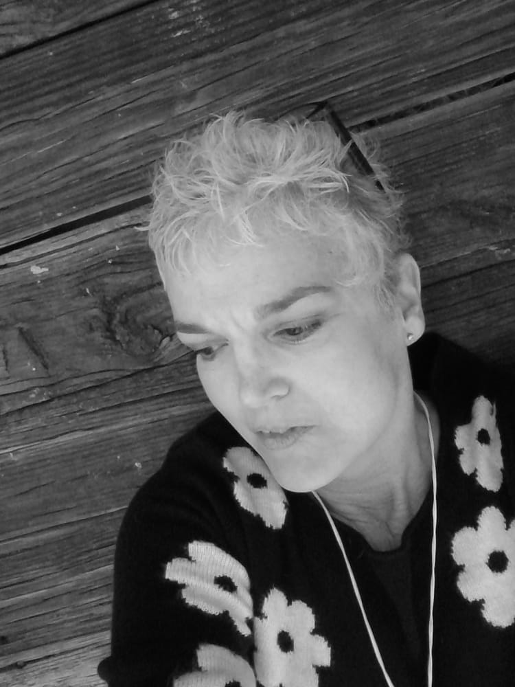 Cohen's Close Outs Image