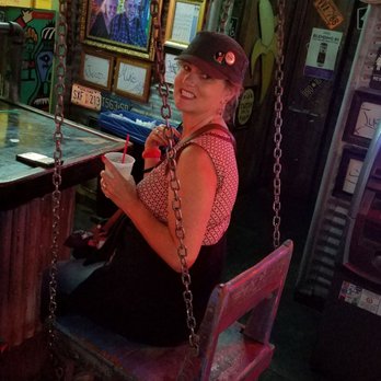 Giligins - Love the swing at the bar! - Bars Near Me - Scottsdale, Arizona Giligins - Love the swing at the bar! - Bars Near Me - Scottsdale, Arizona