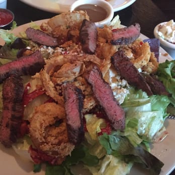 The Canyon's Crown - Pub steak salad. Delicious! - Pubs Near Me - Tucson, Arizona The Canyon's Crown - Pub steak salad. Delicious! - Pubs Near Me - Tucson, Arizona