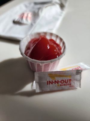 In-N-Out Burger by null