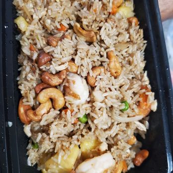 Bangkok Avenue - Pineapple fried rice with shrimp and chicken - Thai Near Me - Thousand Oaks, California Bangkok Avenue - Pineapple fried rice with shrimp and chicken - Thai Near Me - Thousand Oaks, California