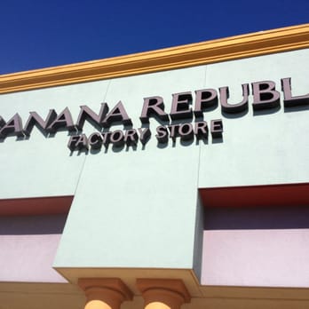 Gilroy Premium Outlets - Outlet Stores Near Me - Gilroy, California