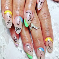 R&Z NAIL
