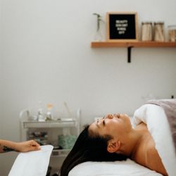 Lilac & Dahlia Skincare Studio