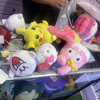 Claw Daddy Arcades  - Pretty good quality plushes - Arcades Near Me - Montebello, California