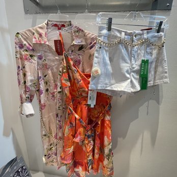 Guess Factory - 5.26.23 - Women's Clothing Near Me - Hanover, Maryland