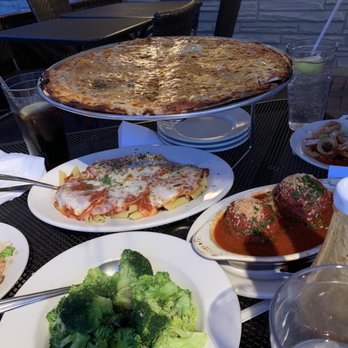 Federici's On 10th - Vodka Sauce Pizza  Chicken Parmigiana Meatballs (2) Broccoli with Garlic & Oil  Fried Calamari - Italian Near Me - Belmar, New Jersey