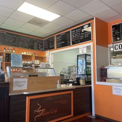 Palato Cafe - Counter