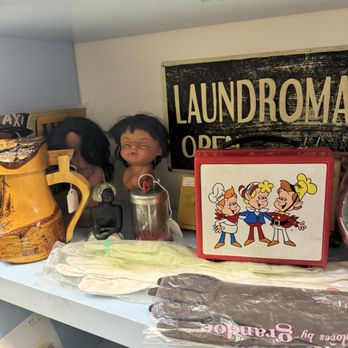 Nostalgia Providence - Antiques Near Me - Providence, Rhode Island