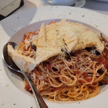 Trio - A Brick Oven Cafe - Chicken Marinara - Italian Near Me - Greenville, South Carolina Trio - A Brick Oven Cafe - Chicken Marinara - Italian Near Me - Greenville, South Carolina