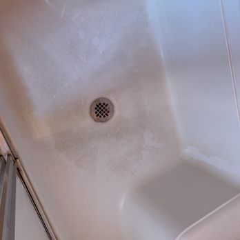Amelia's Maids - Shower not cleaned - Home Cleaning Near Me - Pflugerville, Texas Amelia's Maids - Shower not cleaned - Home Cleaning Near Me - Pflugerville, Texas