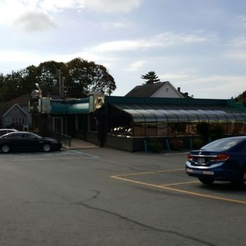 Colonial Diner - Diners Near Me - Middletown, New York