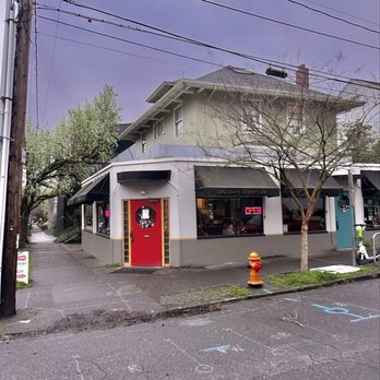 Stepping Stone Cafe - Tucked away in the subdivions... - American Near Me - Portland, Oregon Stepping Stone Cafe - Tucked away in the subdivions... - American Near Me - Portland, Oregon