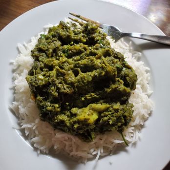 Bombay Bites - Aloo Palak (spinach, potatoes) - Indian Near Me - Mcdonough, Georgia