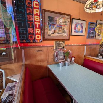 Orphan Andy's - Cozy booth seating (minimum 2 per...) - Diners Near Me - San Francisco, California Orphan Andy's - Cozy booth seating (minimum 2 per...) - Diners Near Me - San Francisco, California