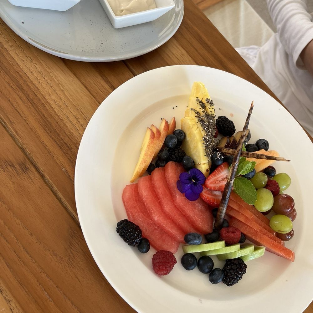 Nobu - Fresh fruit at The Restaurant - Hotels Near Me - Cabo San Lucas, BCS Nobu - Fresh fruit at The Restaurant - Hotels Near Me - Cabo San Lucas, BCS