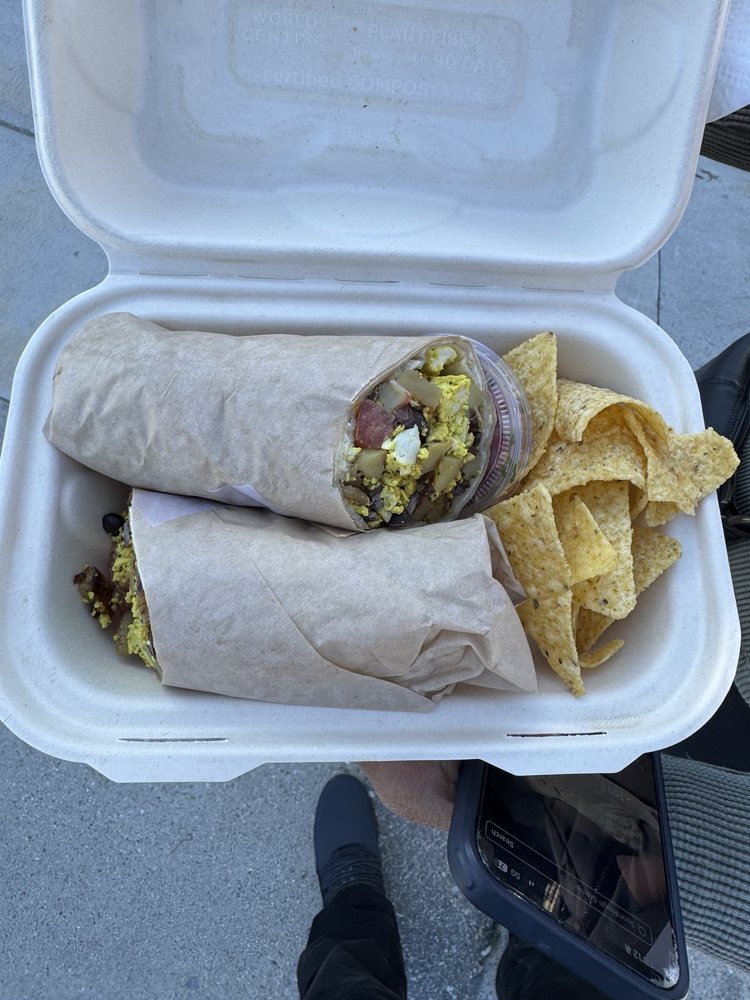 La Jenelle Natural Cafe