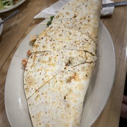 Par & Grill - Chicken quesadilla