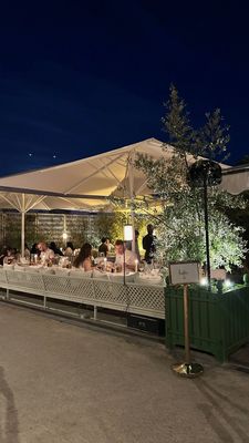 Loulou by null Loulou by null