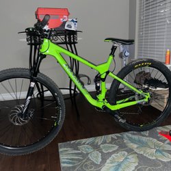 Bicycle World RGV - Marin Rift Zone 7 w/ new gear shift cable and housing, rear brake rotor, and adjusted and functioning derailleur.