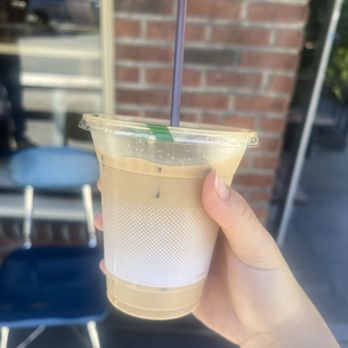 Analog Coffee - Cafes Near Me - Seattle, Washington