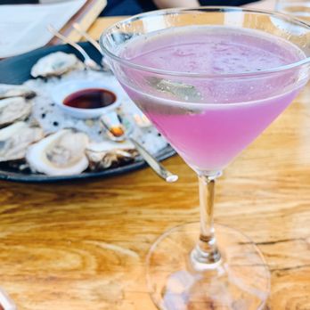 Oak + Violet - South side Oysters - New American Near Me - Menlo Park, California Oak + Violet - South side Oysters - New American Near Me - Menlo Park, California