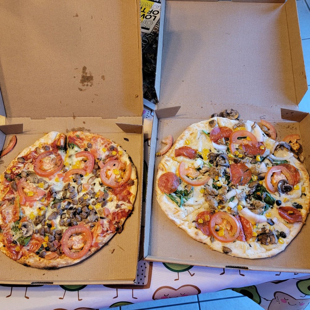 MOD Pizza - Dillon 11" add sausage, corn, spinachand Dominic with added corn and spinach - Pizza Near Me - Naperville, Illinois MOD Pizza - Dillon 11" add sausage, corn, spinachand Dominic with added corn and spinach - Pizza Near Me - Naperville, Illinois