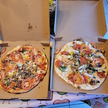 MOD Pizza - Dillon 11" add sausage, corn, spinachand Dominic  with added corn and spinach - Pizza Near Me - Naperville, Illinois