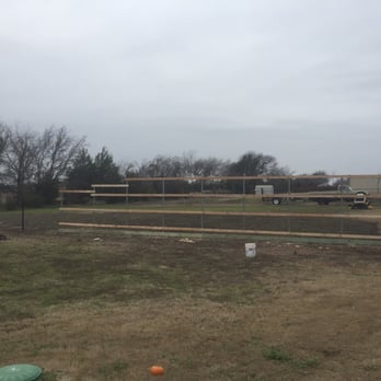 Firehouse Fence & Construction - Staggered rails for additional stability. This is a MUST on a 1/2 acre lot, in an area with high winds - Landscaping Near Me - Caddo Mills, Texas Firehouse Fence & Construction - Staggered rails for additional stability. This is a MUST on a 1/2 acre lot, in an area with high winds - Landscaping Near Me - Caddo Mills, Texas