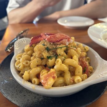 Hook & Anchor - lobster mac - Seafood Near Me - Costa Mesa, California Hook & Anchor - lobster mac - Seafood Near Me - Costa Mesa, California